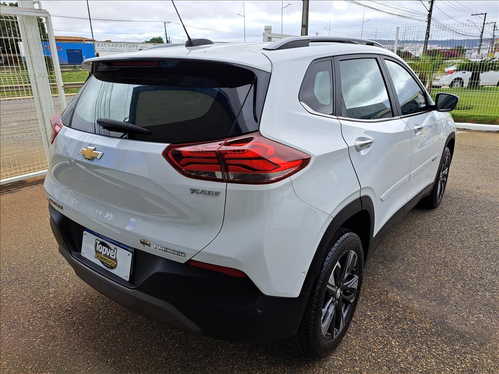 CHEVROLET         TRACKER