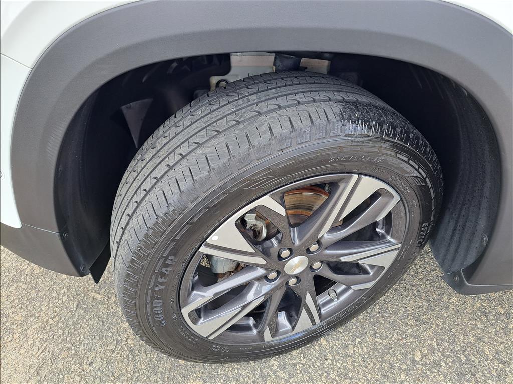 CHEVROLET         TRACKER