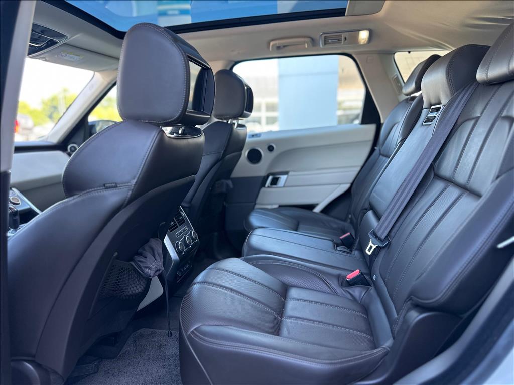 LAND ROVER         RANGE ROVER SPORT